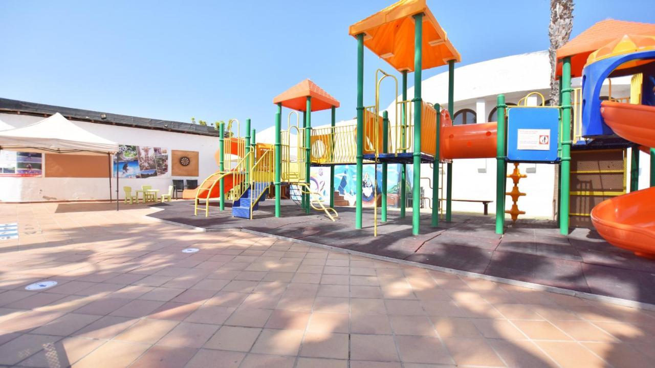 Book Jet - Oasis Pool View Apartment Corralejo Bagian luar foto