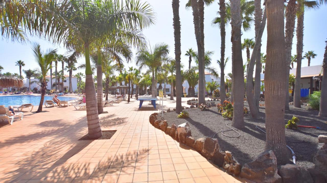 Book Jet - Oasis Pool View Apartment Corralejo Bagian luar foto