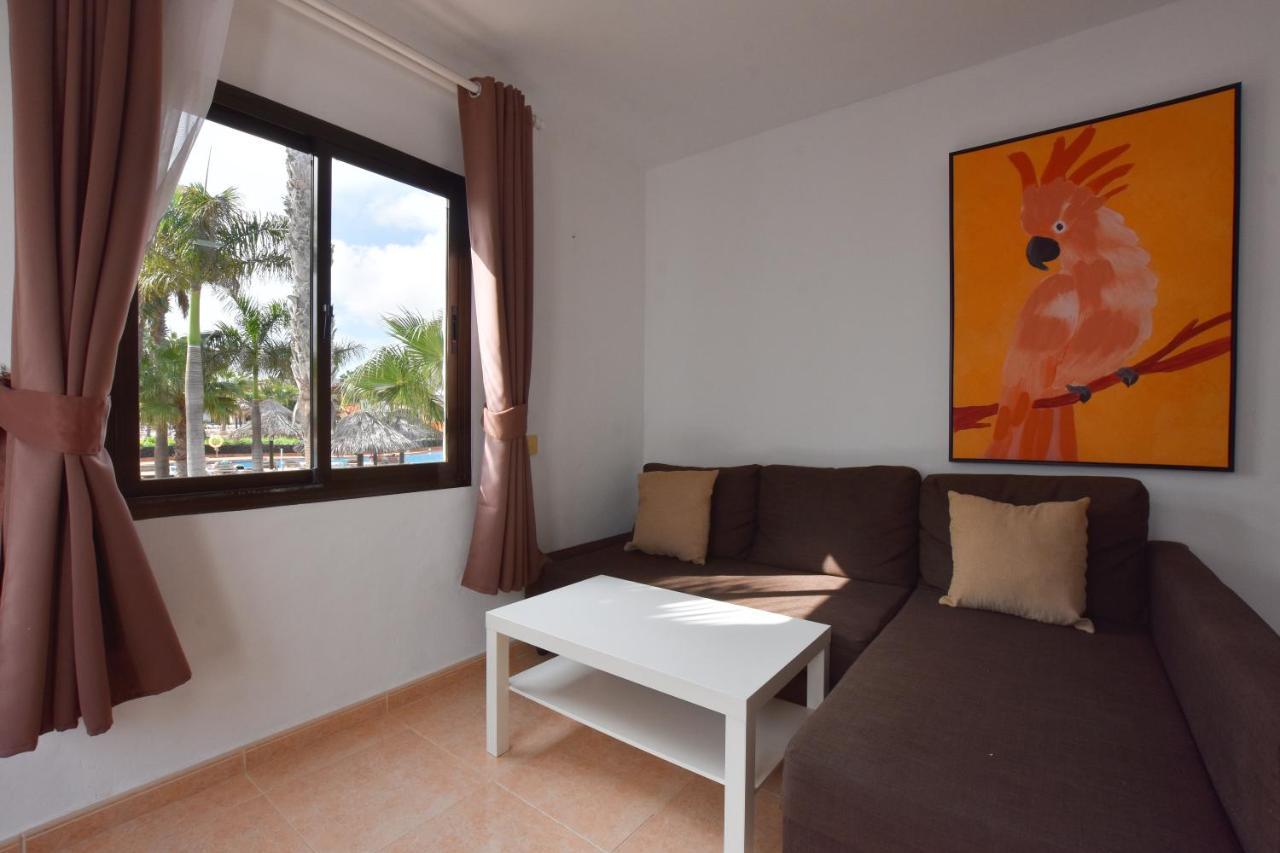 Book Jet - Oasis Pool View Apartment Corralejo Bagian luar foto